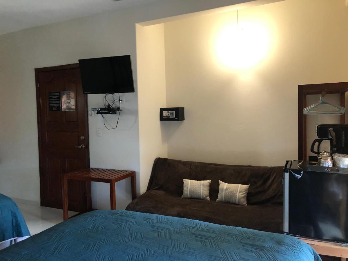 Hotel El Caballo Blanco 마아우알 외부 사진
